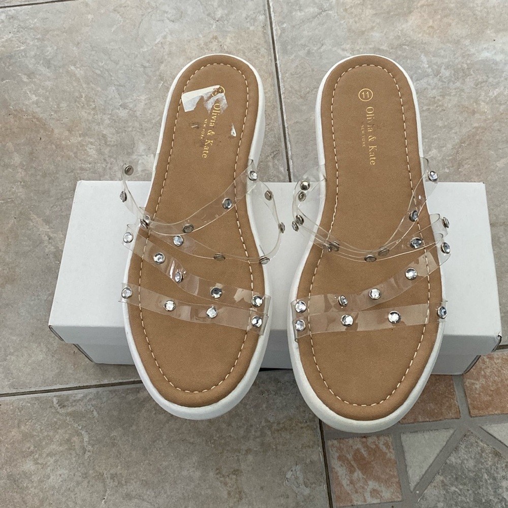 Brand new Olivia & Kate sandals